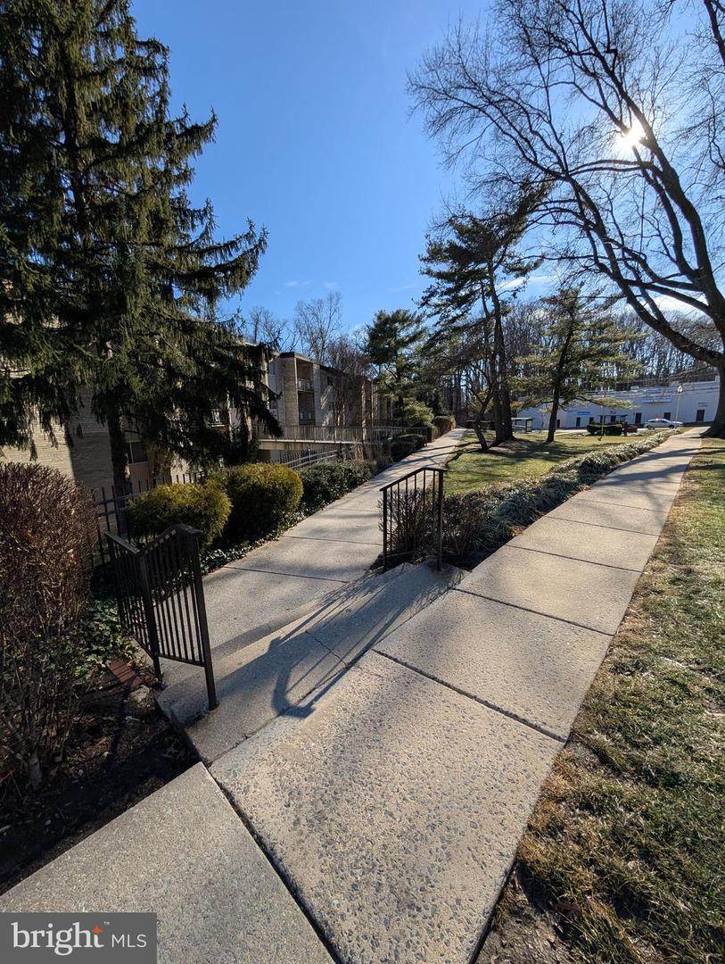 12201 Braxfield Court - Photo 1