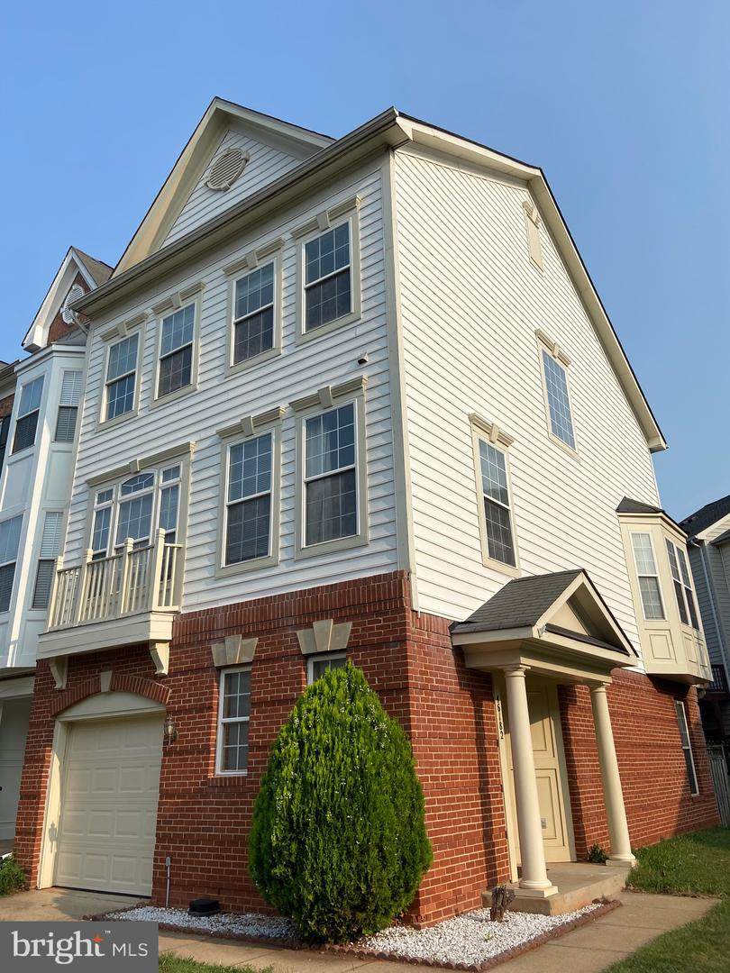 46182 Chester Terrace - Photo 1