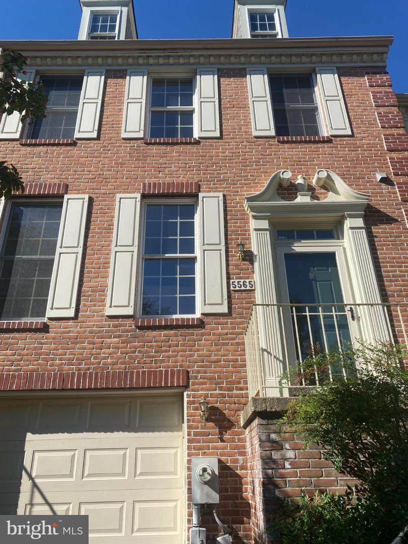 5565 April Journey - Photo 1