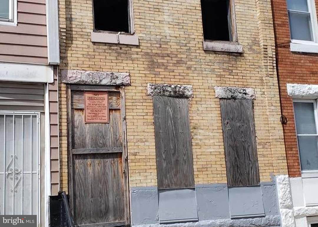 2438 Douglas Street - Photo 1