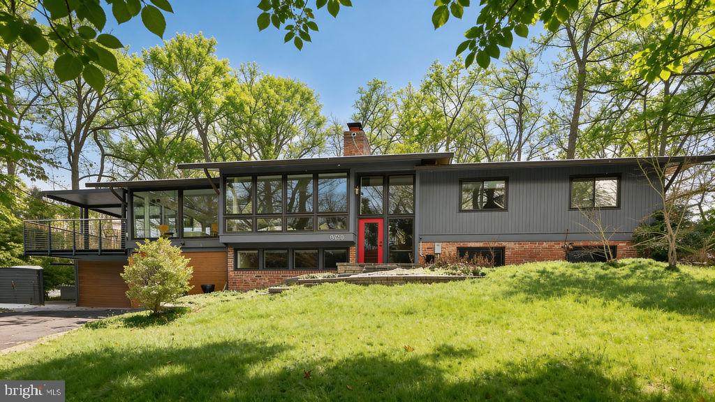 8518 Forest Street - Photo 1