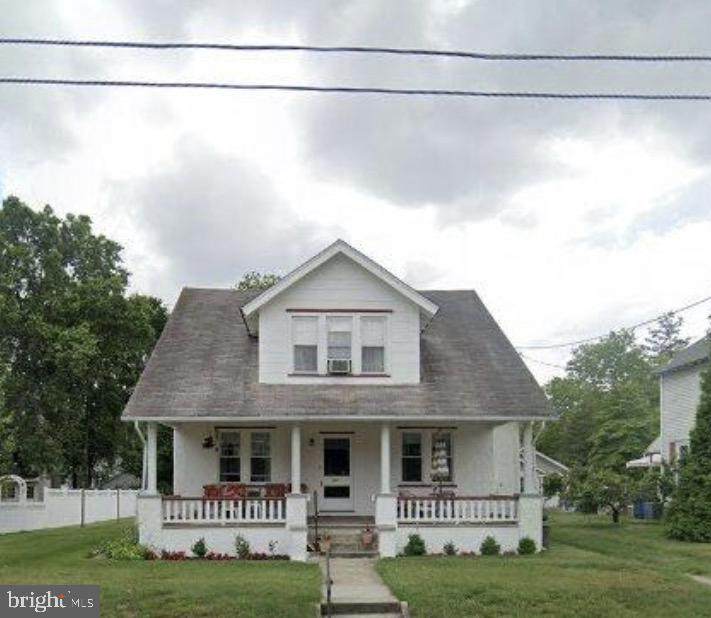 307 Edgewood Avenue - Photo 1