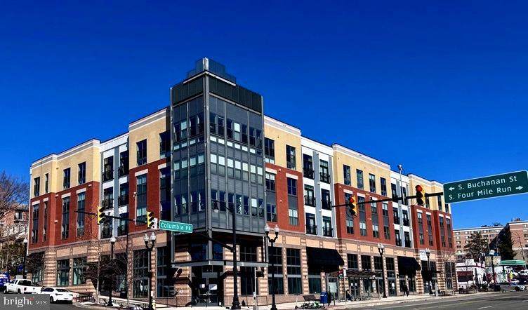 989 Buchanan Street - Photo 1