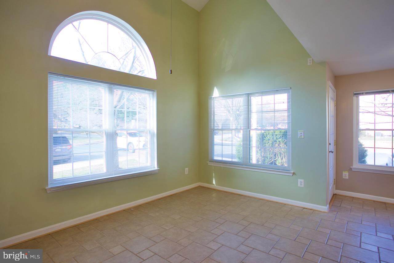 913 Hillside Lake Terrace - Photo 1