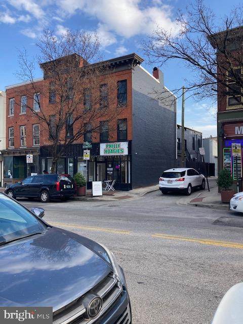 773 Washington Boulevard - Photo 1