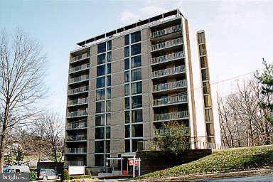 2100 Washington Avenue - Photo 1