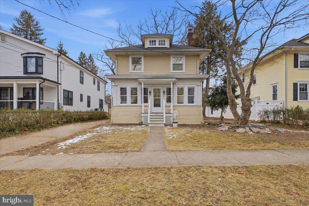 771 Lake Drive - Photo 1