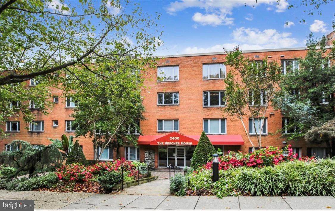 2400 41ST Street - Photo 1