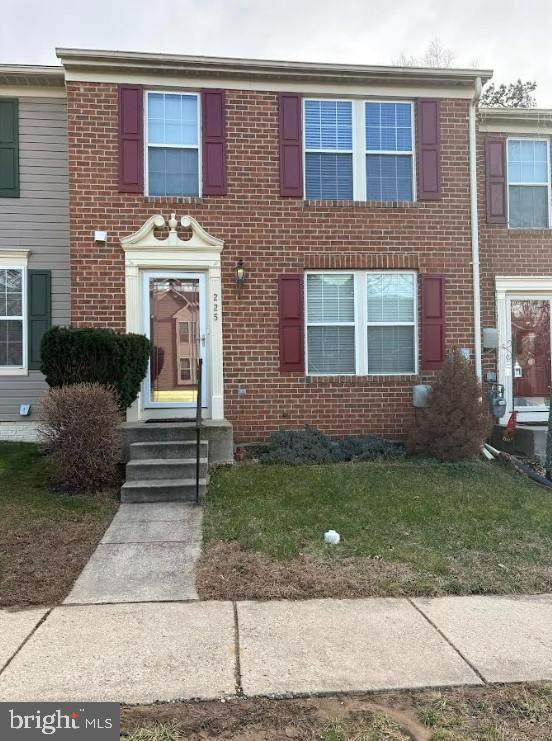 225 Foxmanor Lane - Photo 1