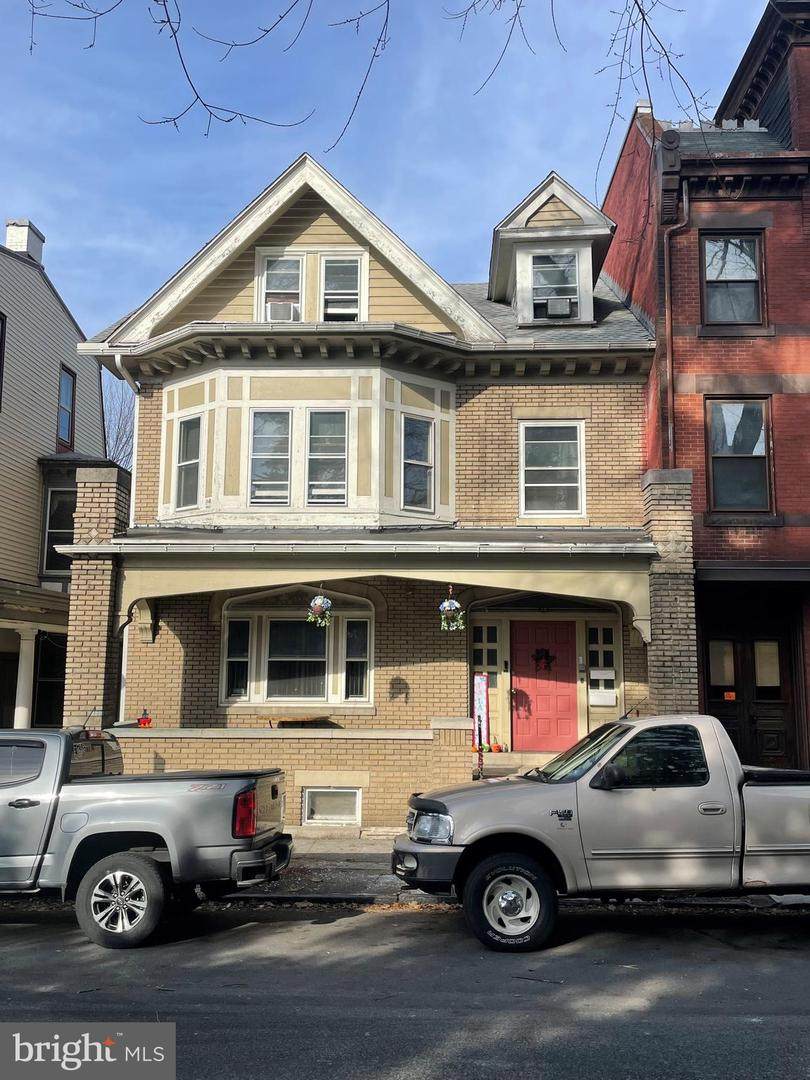 513 Chestnut Street - Photo 1