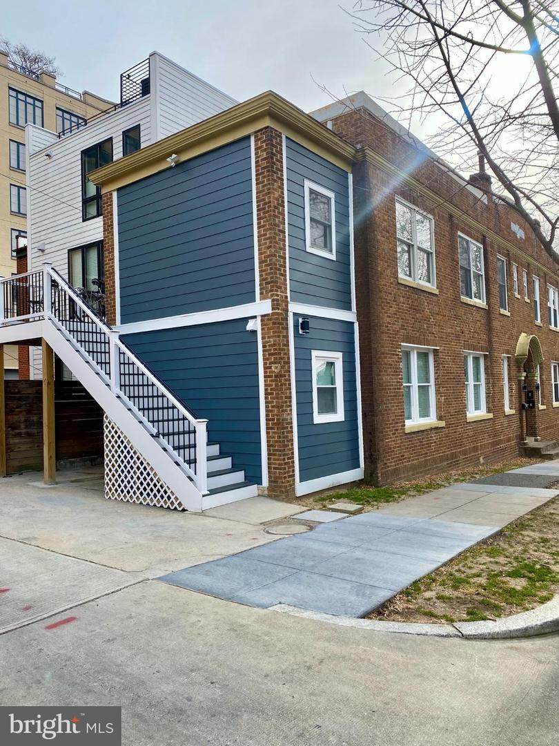 3701 9TH Street - Photo 1