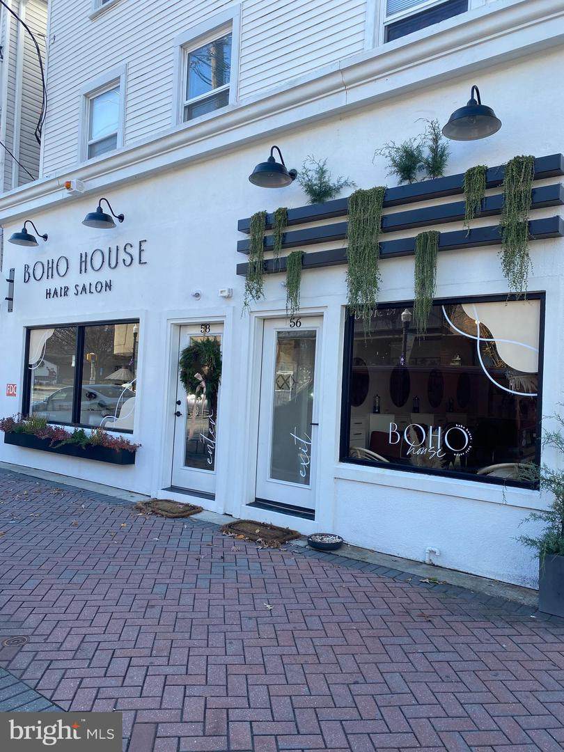 58 Broadway - Photo 1