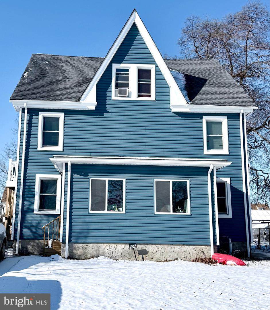 240 Billings Avenue - Photo 1