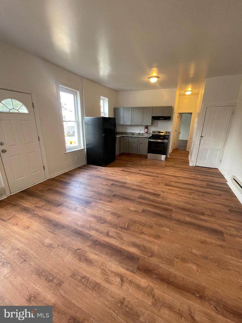 1402 Princess Avenue - Photo 1