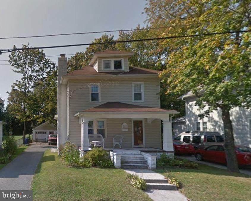 221 Laurel Avenue - Photo 1