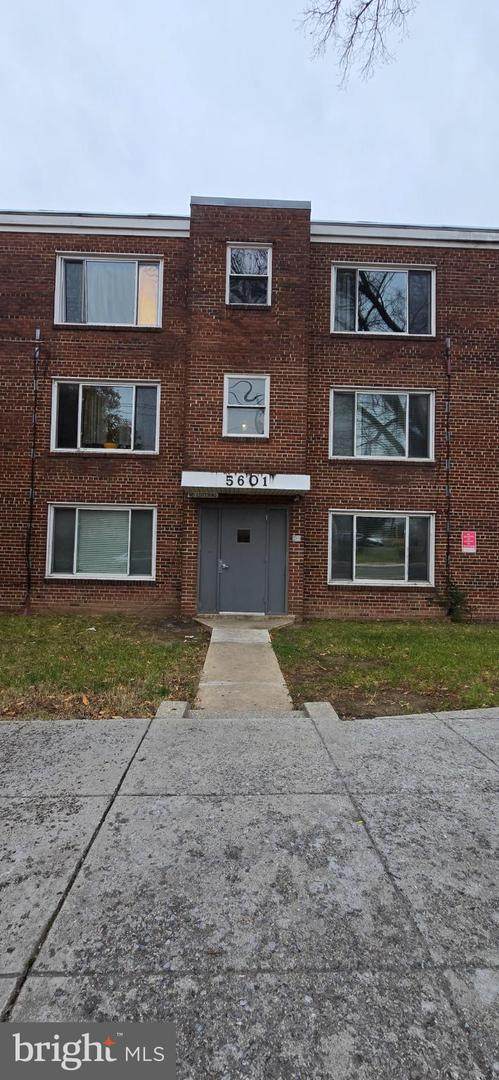 5601 Nannie Helen Burroughs Avenue - Photo 1
