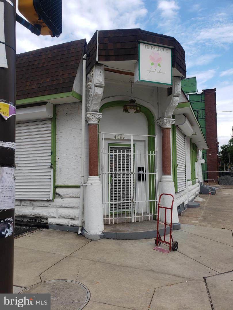 4088 Haverford Avenue - Photo 1