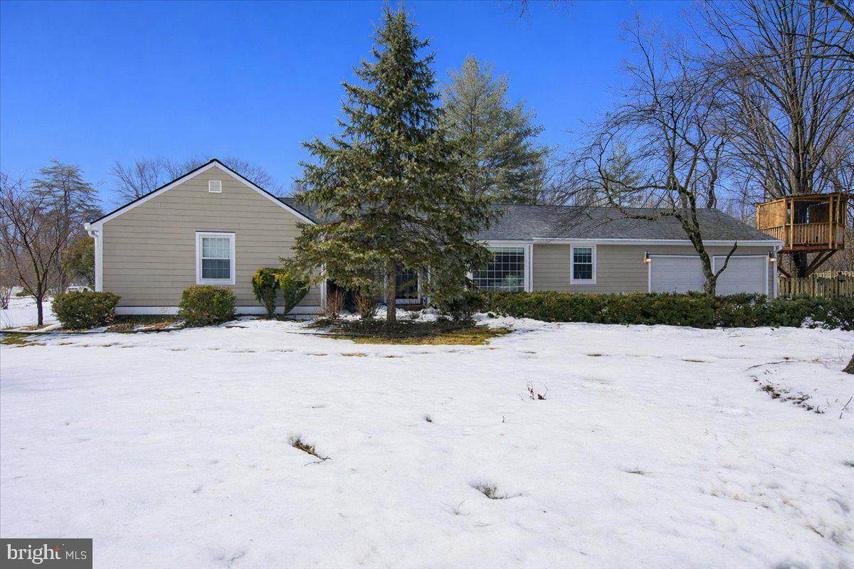 11 Baldwin Street - Photo 1