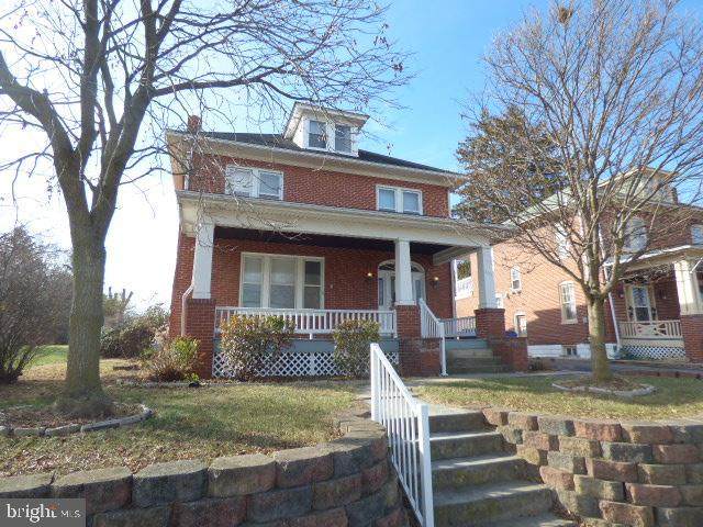 1111 Salem Avenue - Photo 1