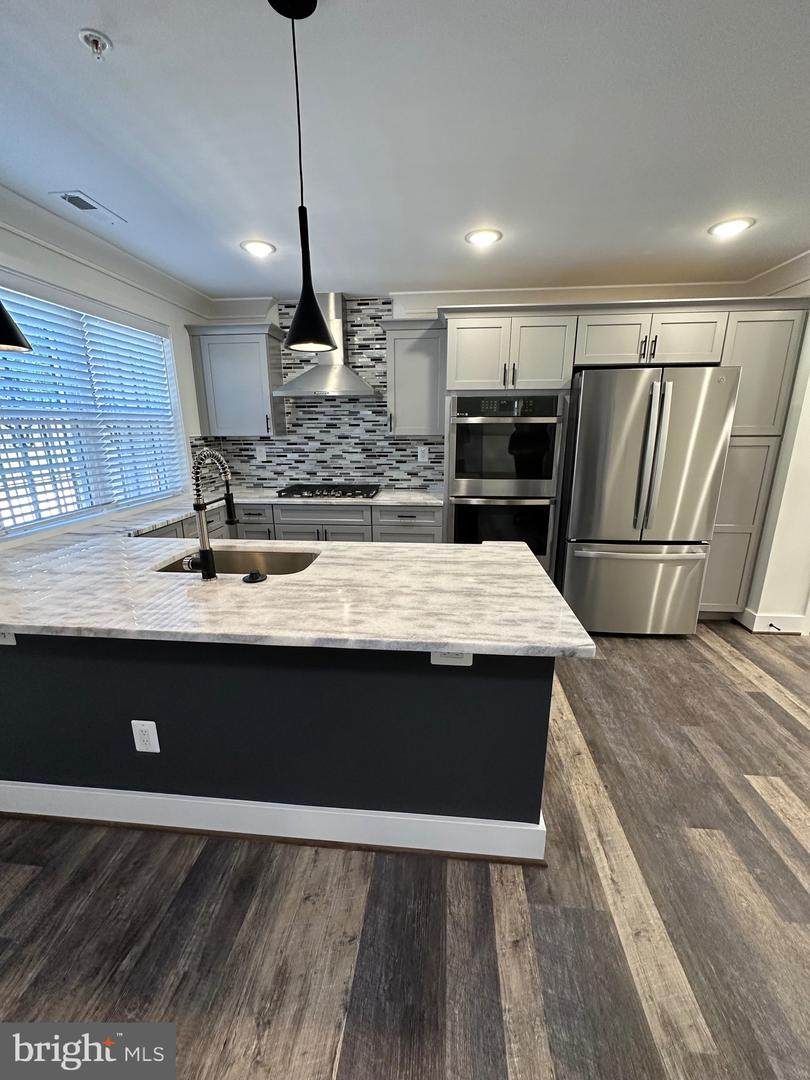 3210 8TH Street - Photo 1