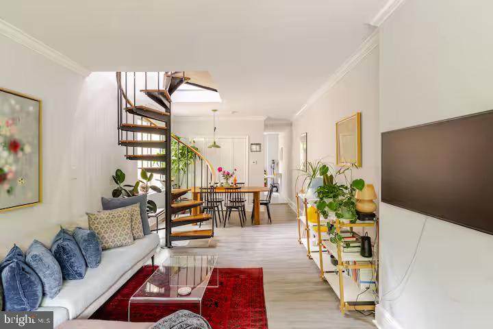 152 Mercer Street - Photo 1