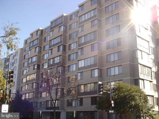 2030 F Street - Photo 1