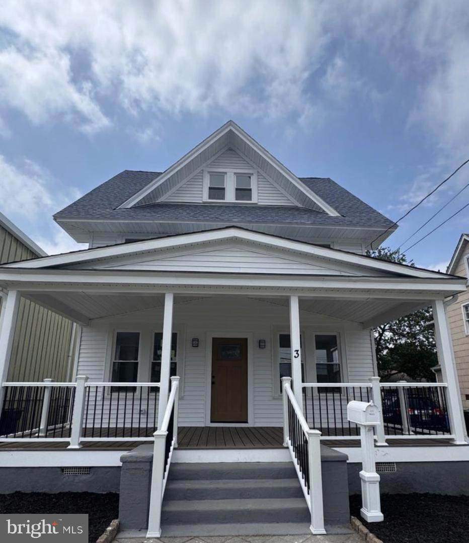 3 Grove Avenue - Photo 1