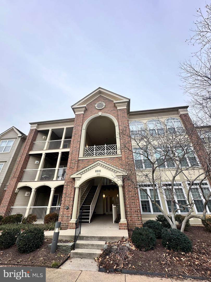 6601 Thackwell Way - Photo 1