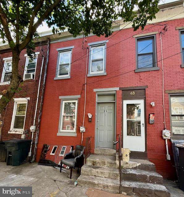 65 Asbury Street - Photo 1