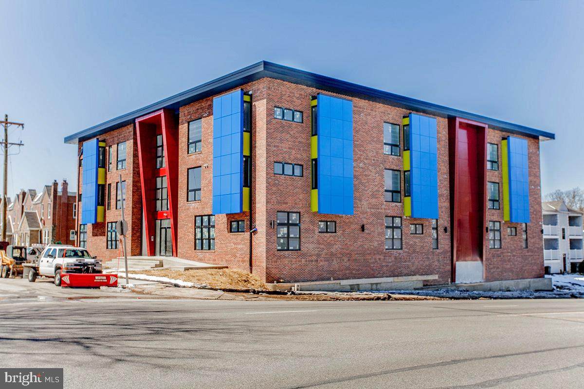 5938 Henry Avenue - Photo 1