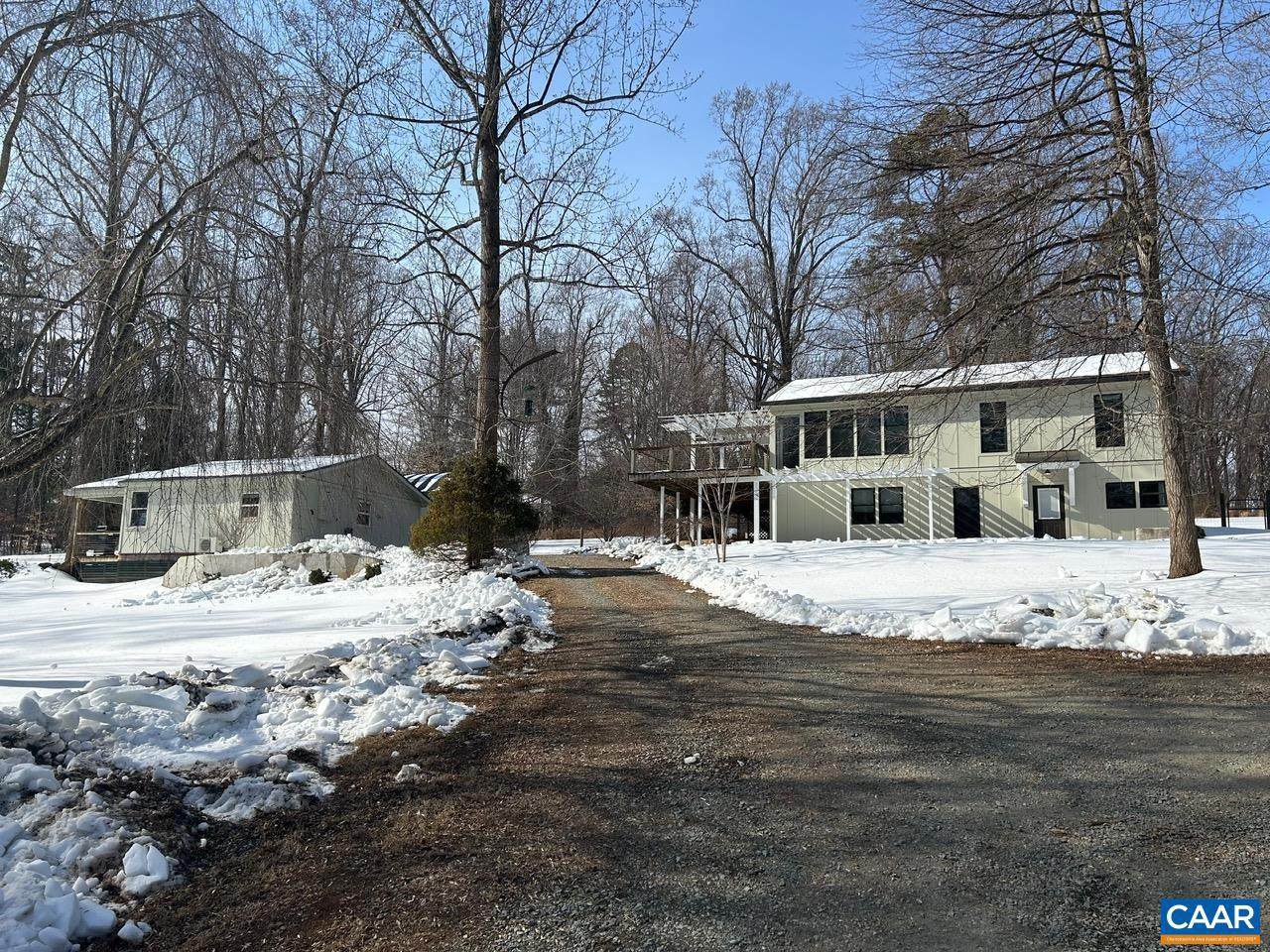 652 Ivy Hl - Photo 1