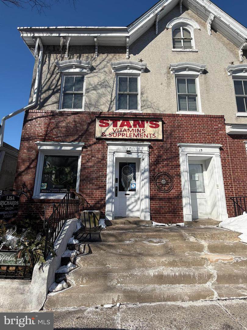 17 Court Street - Photo 1