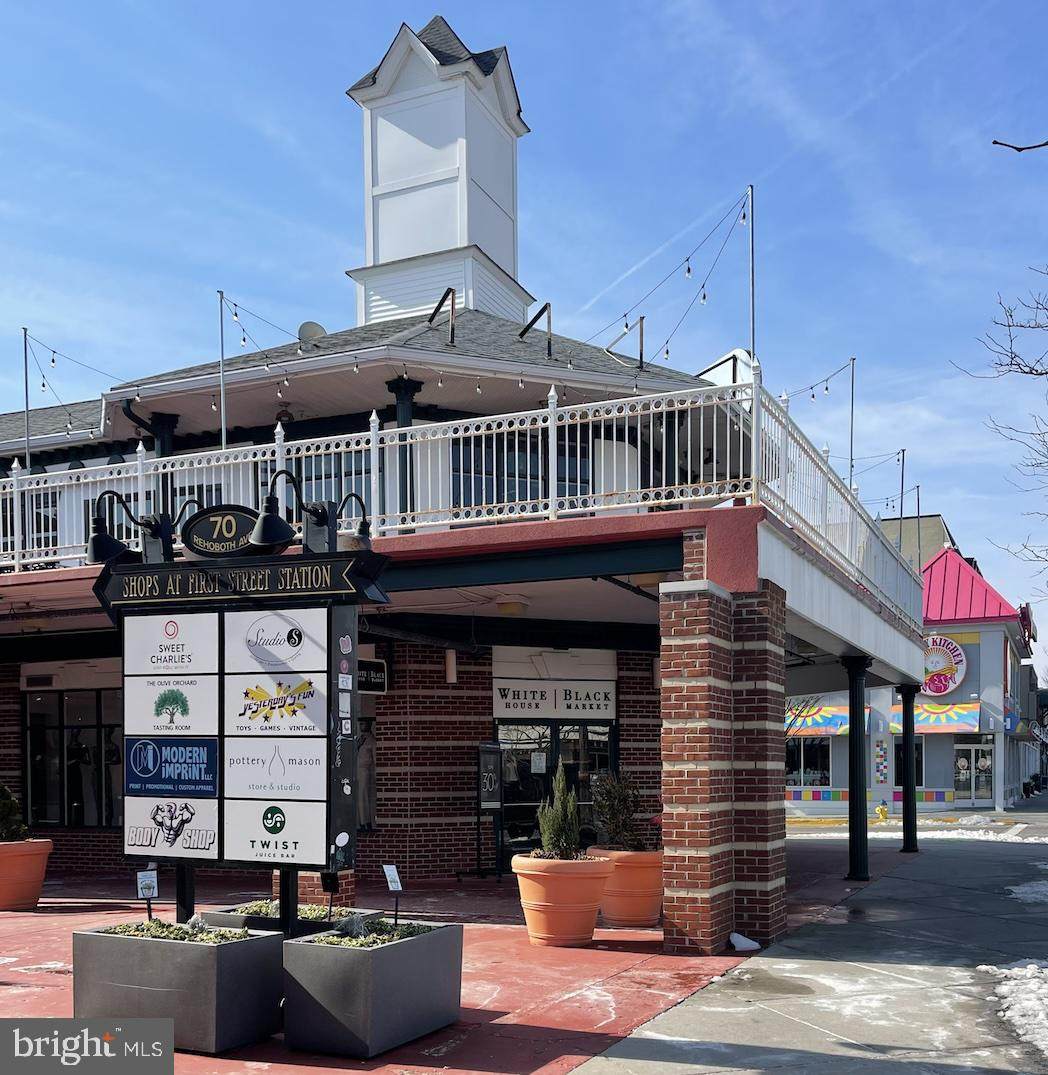 70 Rehoboth Avenue - Photo 1