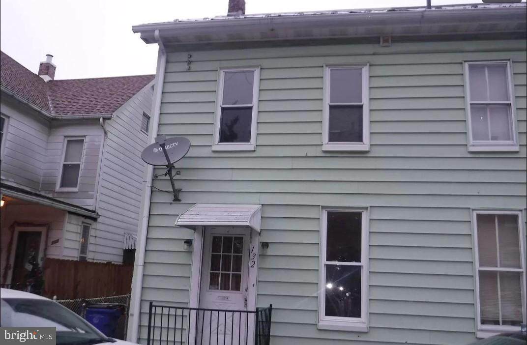 132 Randolph Avenue - Photo 1