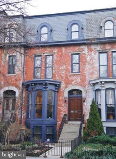 1312 R Street - Photo 1