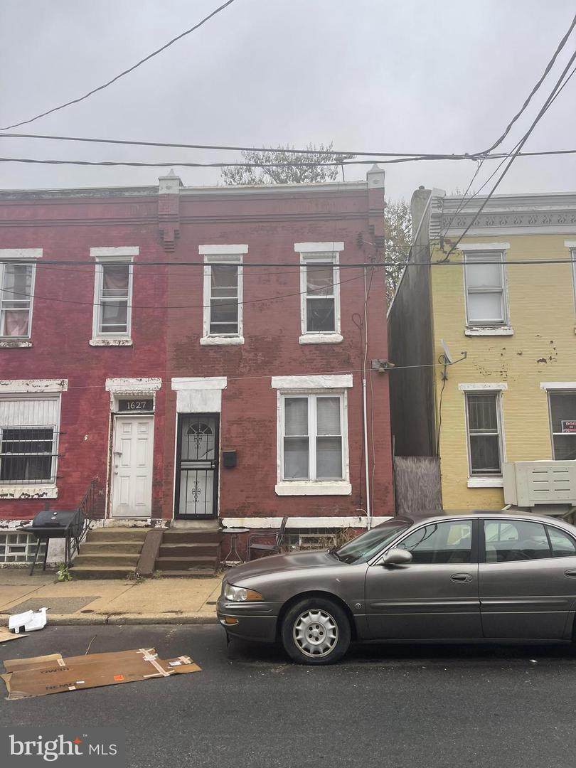 1625 Bailey Street - Photo 1