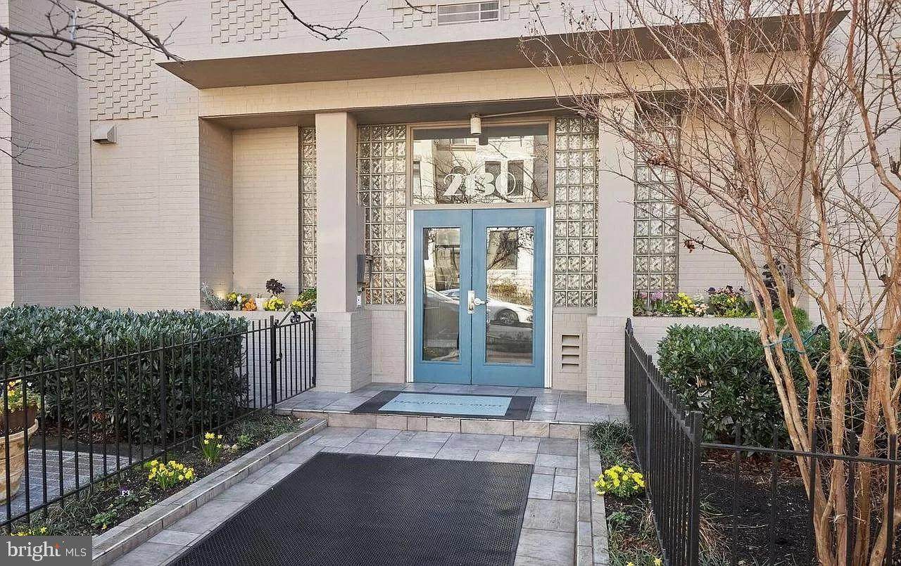 2130 N Street - Photo 1