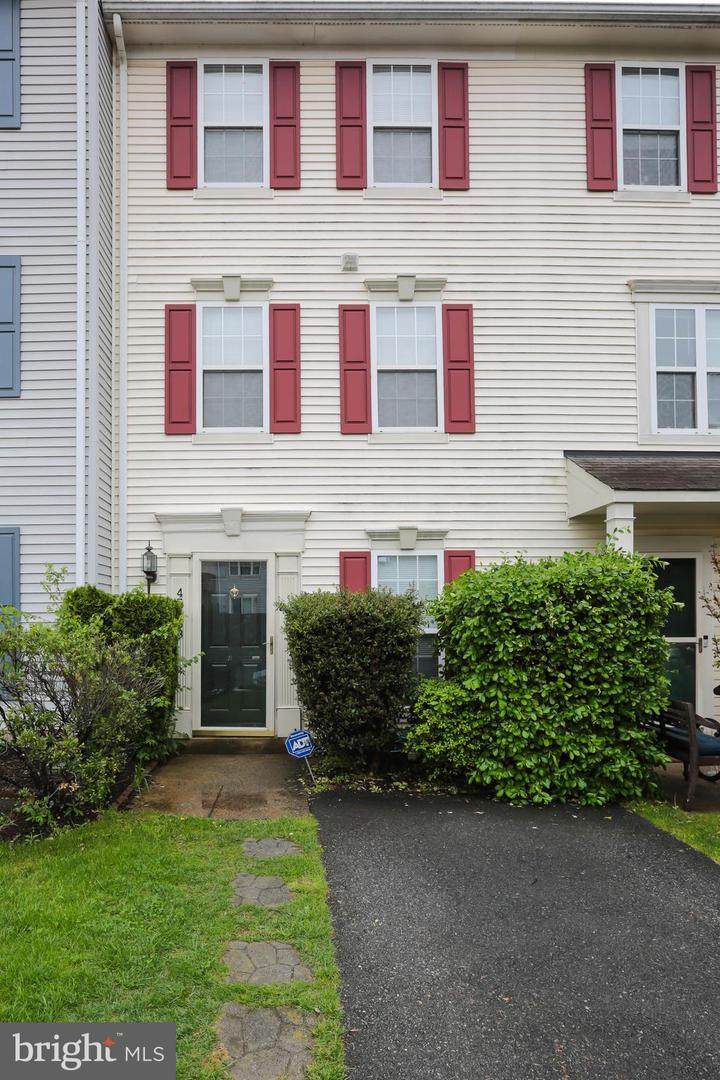 45453 Heritage Trail Square - Photo 1