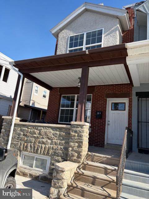 1811 Airdrie Street - Photo 1