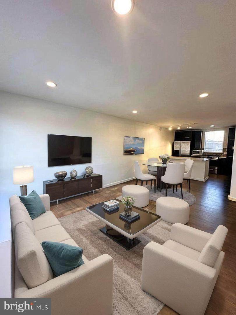 137 Reed Avenue - Photo 1