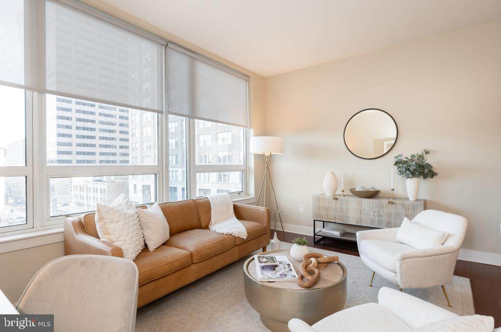 1900-20 Arch Street - Photo 1