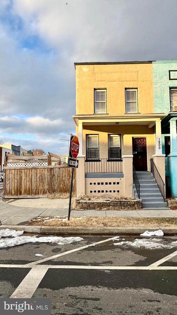 1900 Rosedale Street - Photo 1