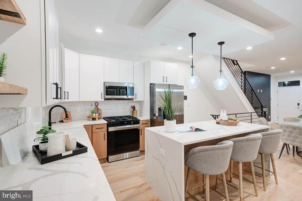 2622 Harold Street - Photo 1