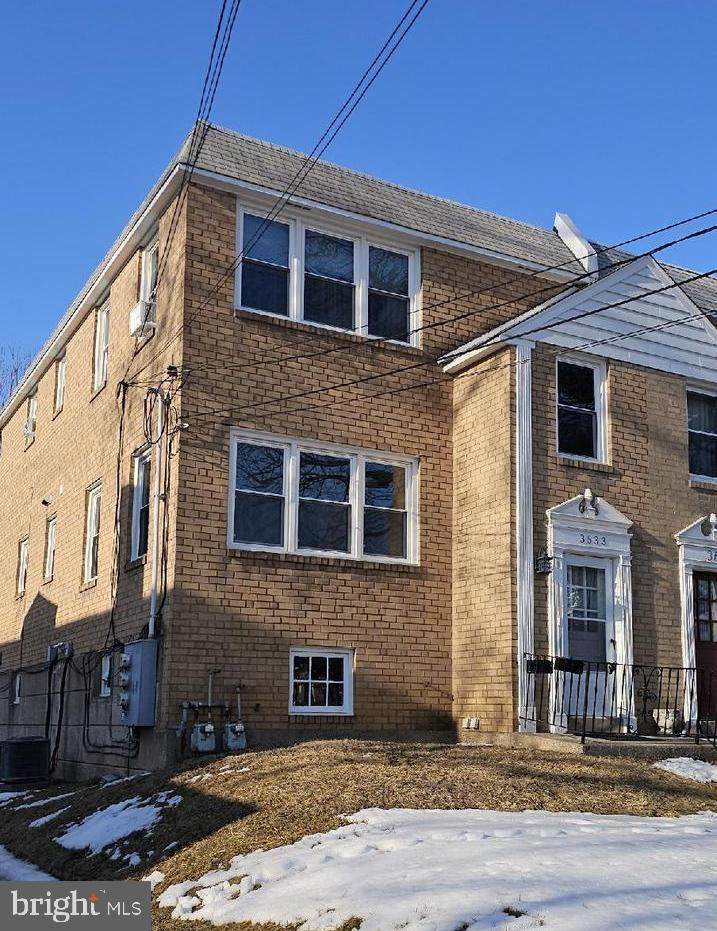 3633 Berry Avenue - Photo 1