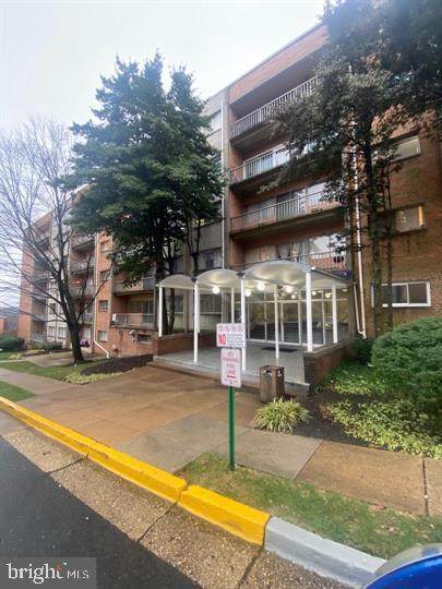 5801 Quantrell Avenue - Photo 1