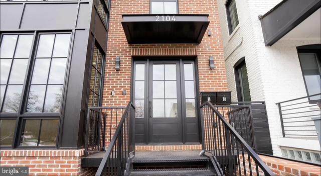 2104 4TH Street - Photo 1