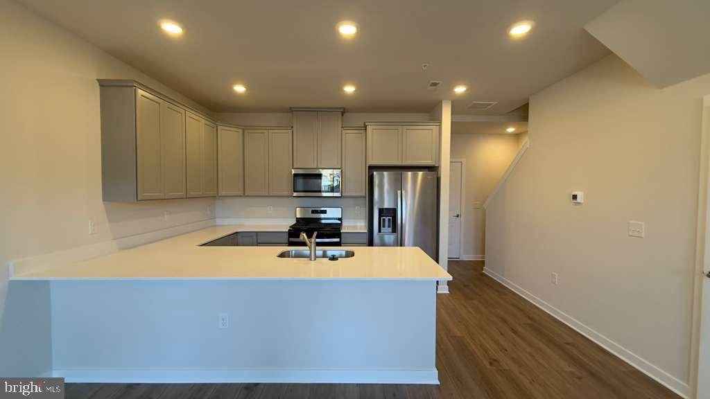 1 Wafer Alley - Photo 1