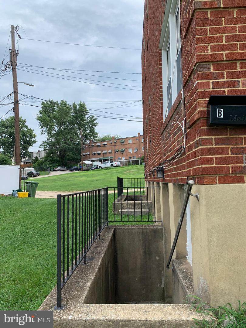 4225 Elsa Terrace - Photo 1