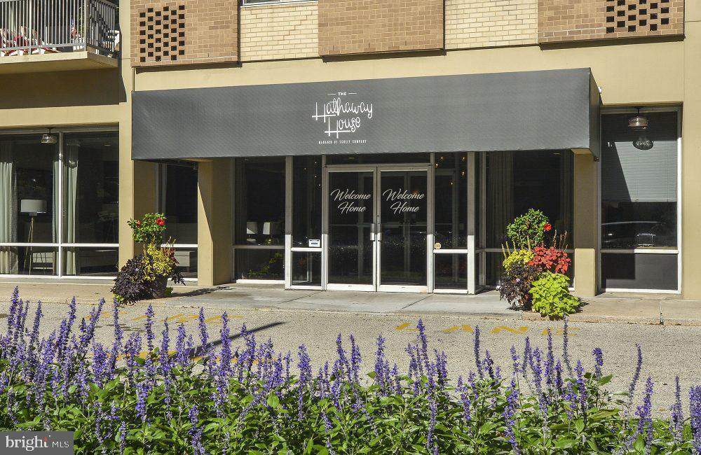 515 Chelten Avenue - Photo 1