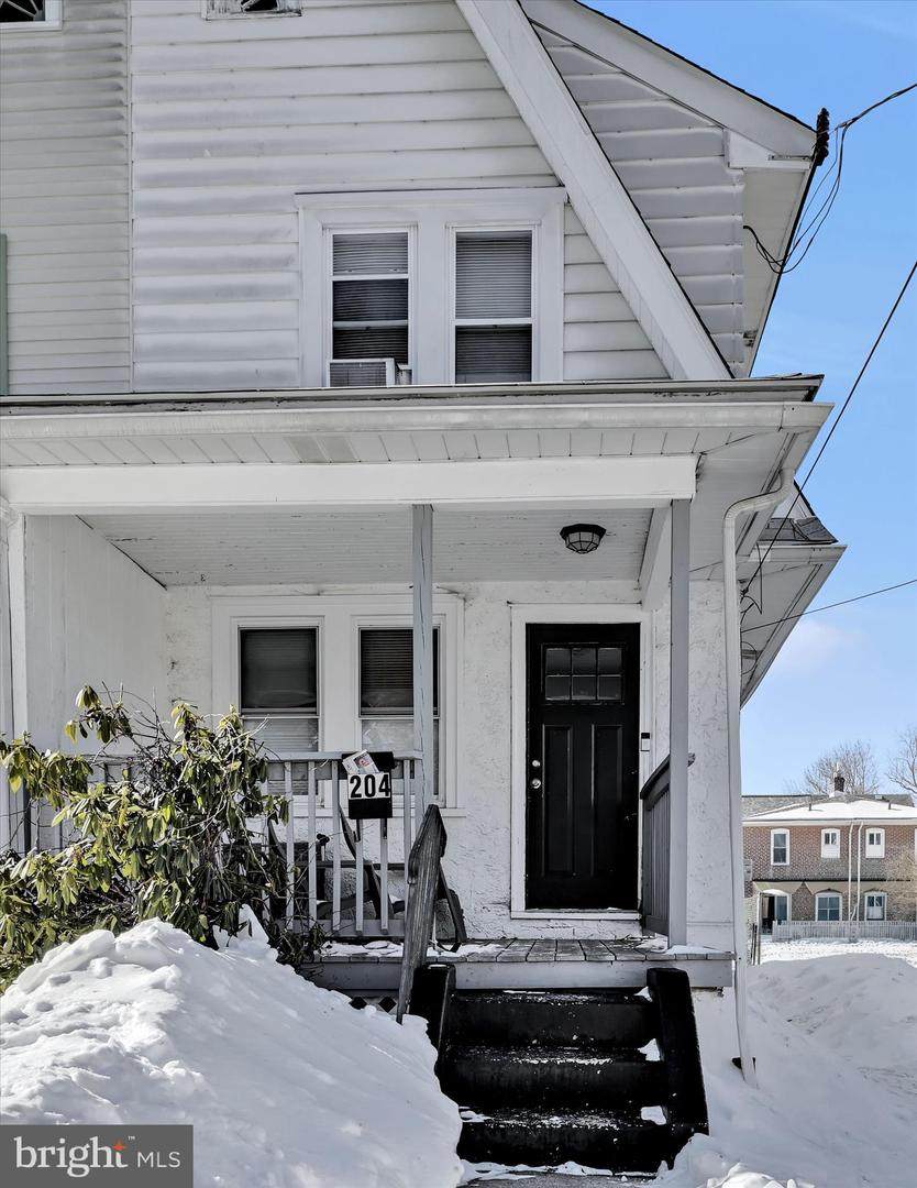 204 Avon Road - Photo 1